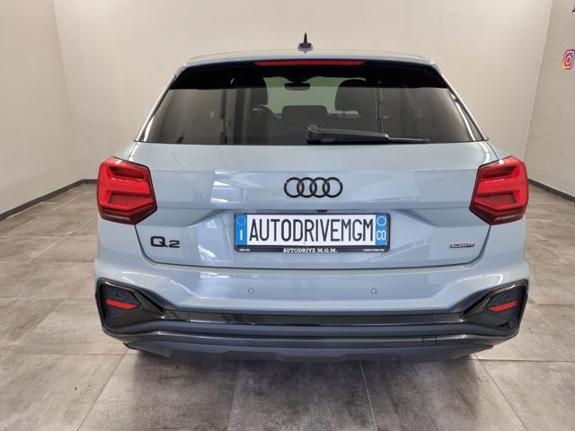 AUDI Q2 40 TFSI quattro S tronic SLINE Identity Black