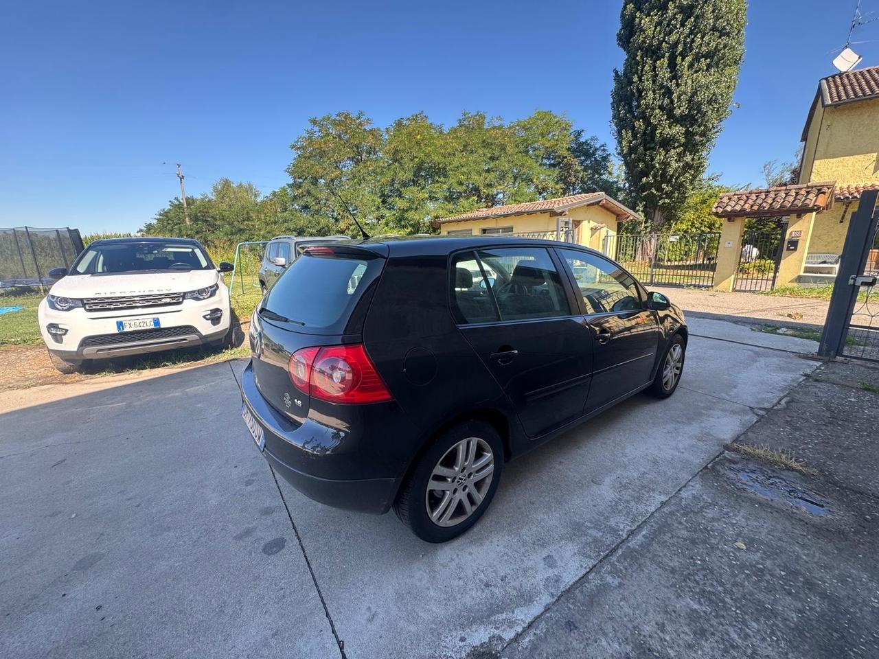 Volkswagen Golf 1.6 16V FSI 5p. Comfortline