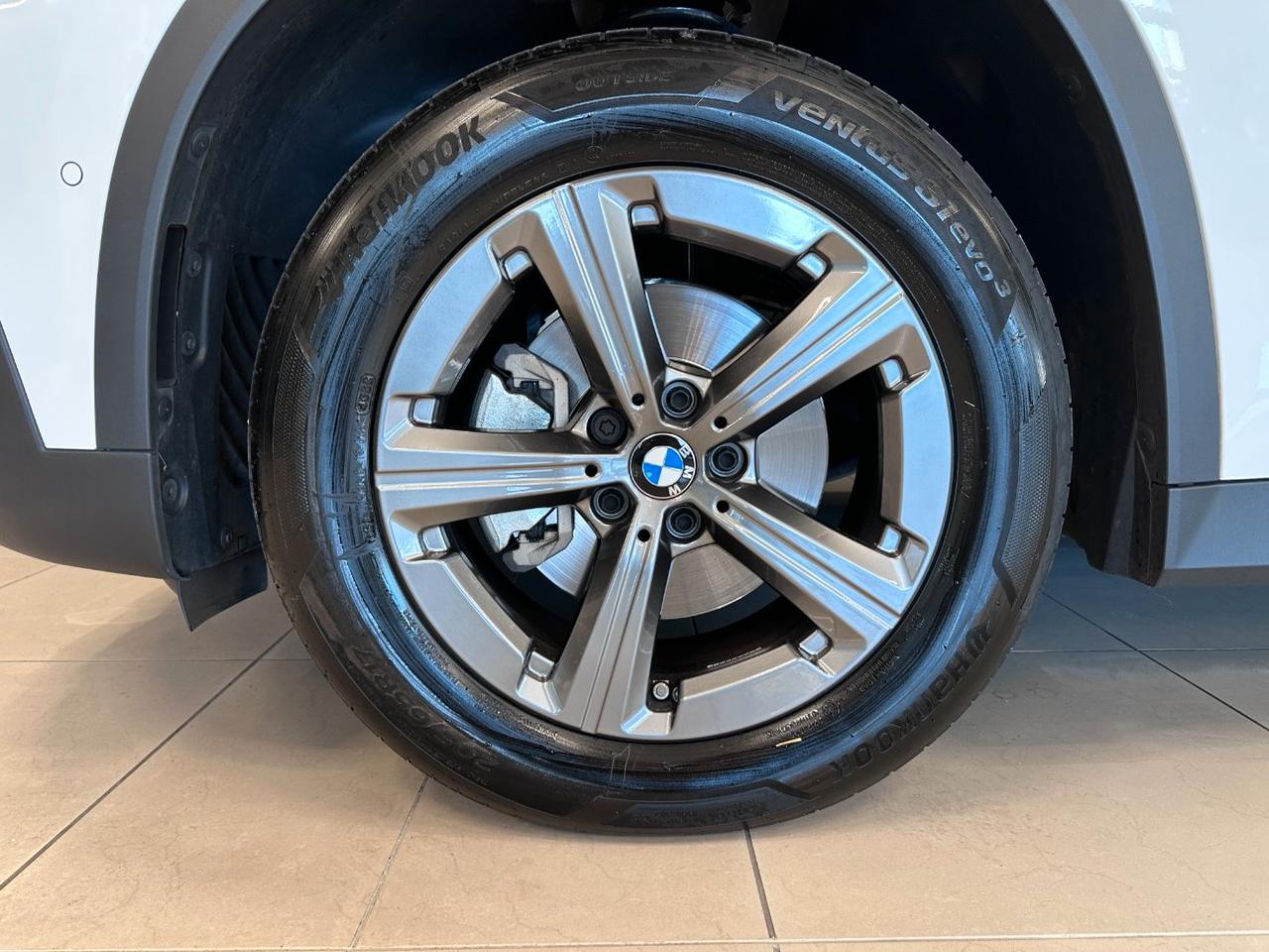 BMW X1 sdrive18i X-Line auto BOLLO PAGATO FINO A GENNAIO 2027