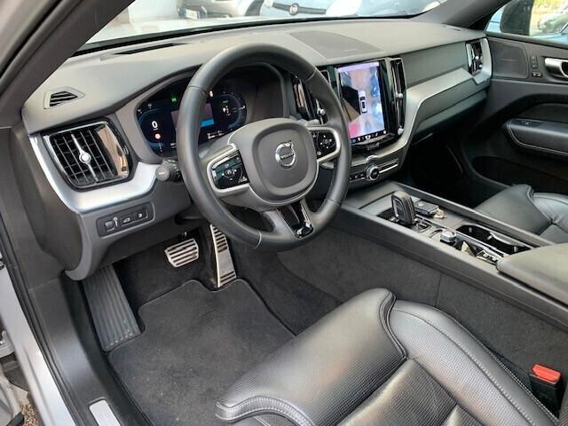 Volvo XC60 2.0 t6 recharge PLUG IN Inscription