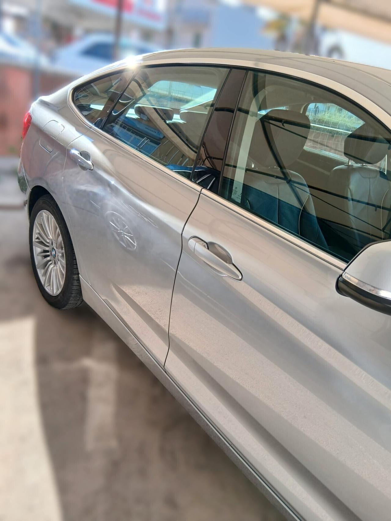 Bmw 3er Gran Turismo 318d Luxury line - 2019