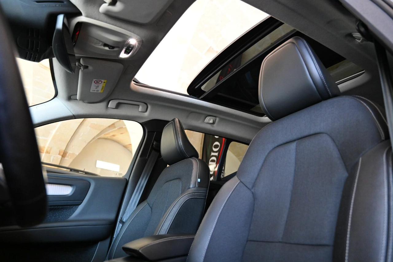 Volvo XC40 D4 AWD 190 CV TETT0