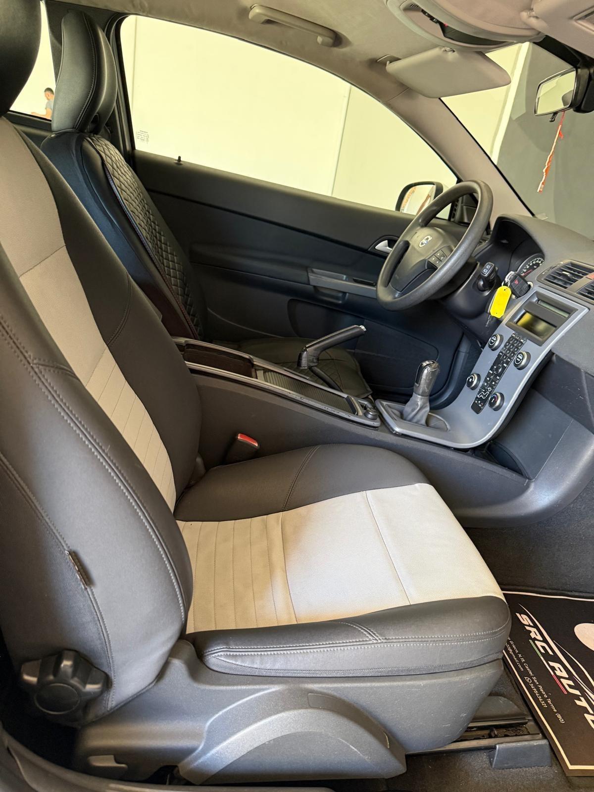 Volvo C30 1.6 D DRIVe R-Design