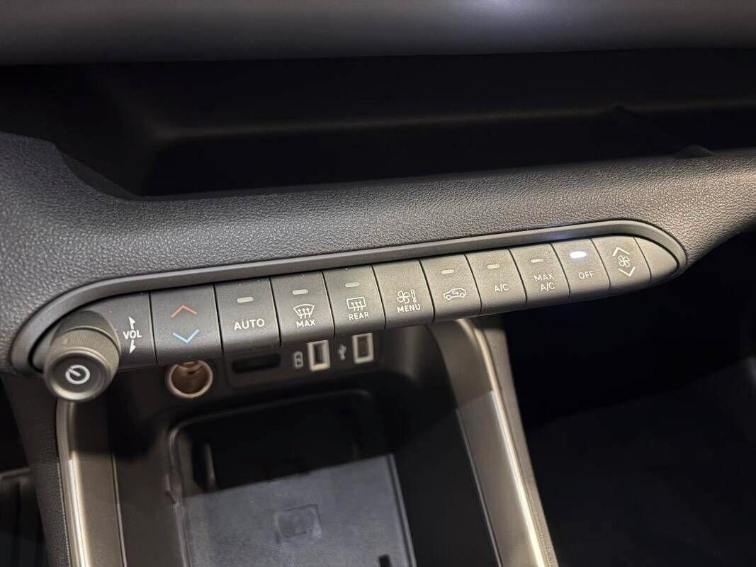 Jeep Avenger E-hybr.mhev Summit fwd 110cv edct6