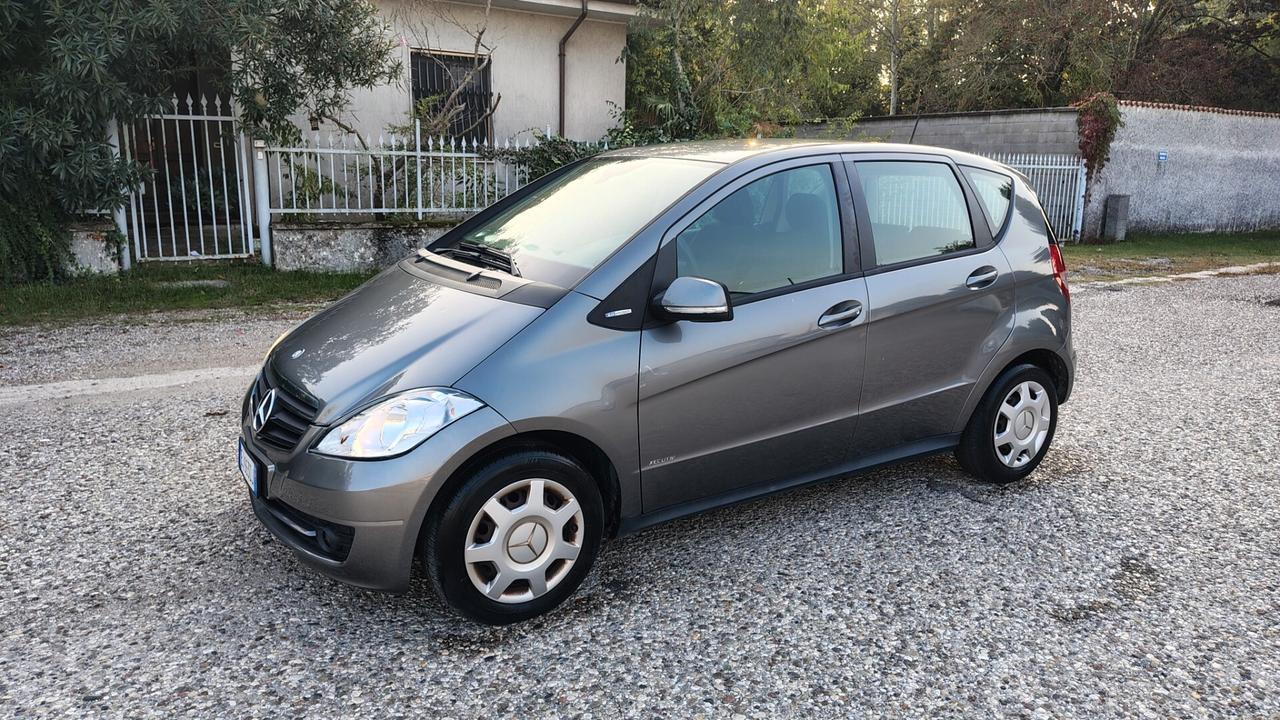 Mercedes-benz A 160 BlueEFFICIENCY Executive