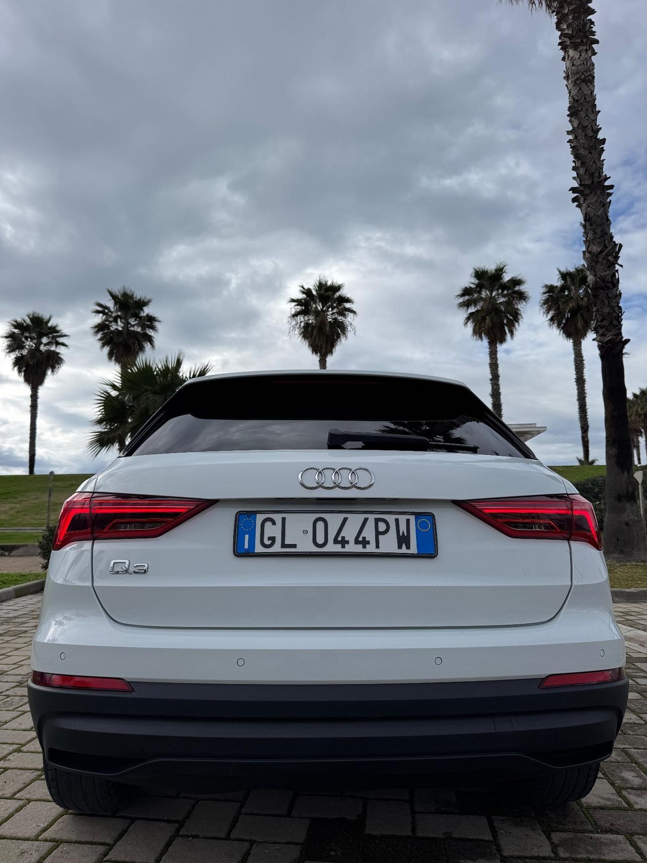 Audi Q3 45 TFSI e S tronic