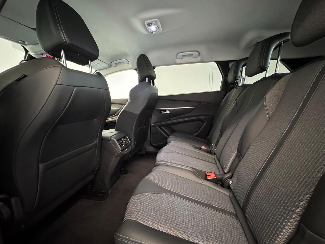 Peugeot 5008 BlueHDi 130 S&S EAT8 Allure