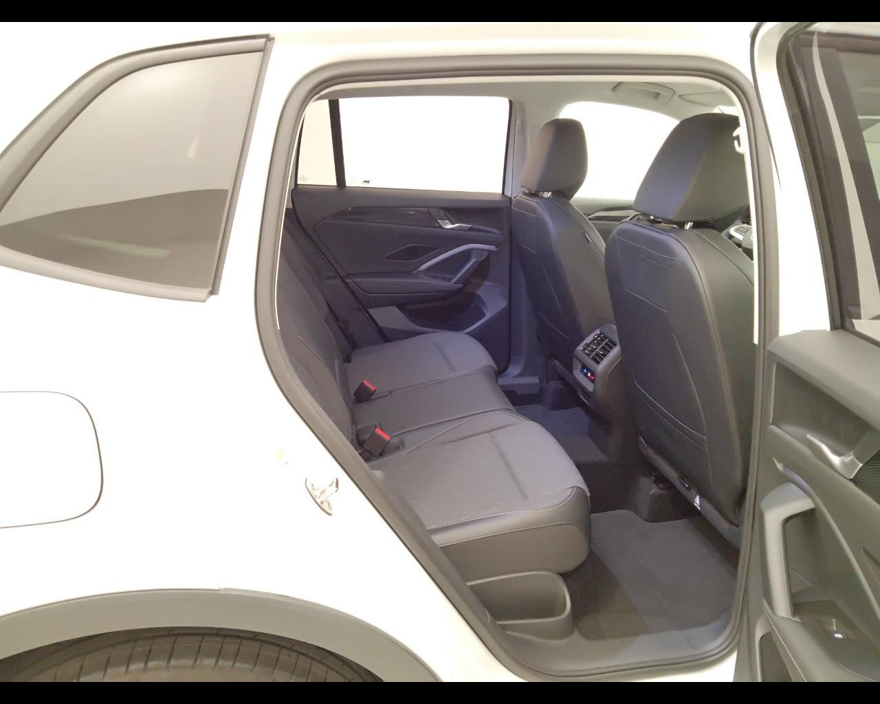 VOLKSWAGEN Tiguan III 2024 - Tiguan 2.0 tdi Life 150cv dsg