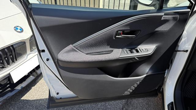 TOYOTA C-HR 1.8HV 98CV ACTIVE FWD E-CVT*C.L17*FULL LED*CARPLAY