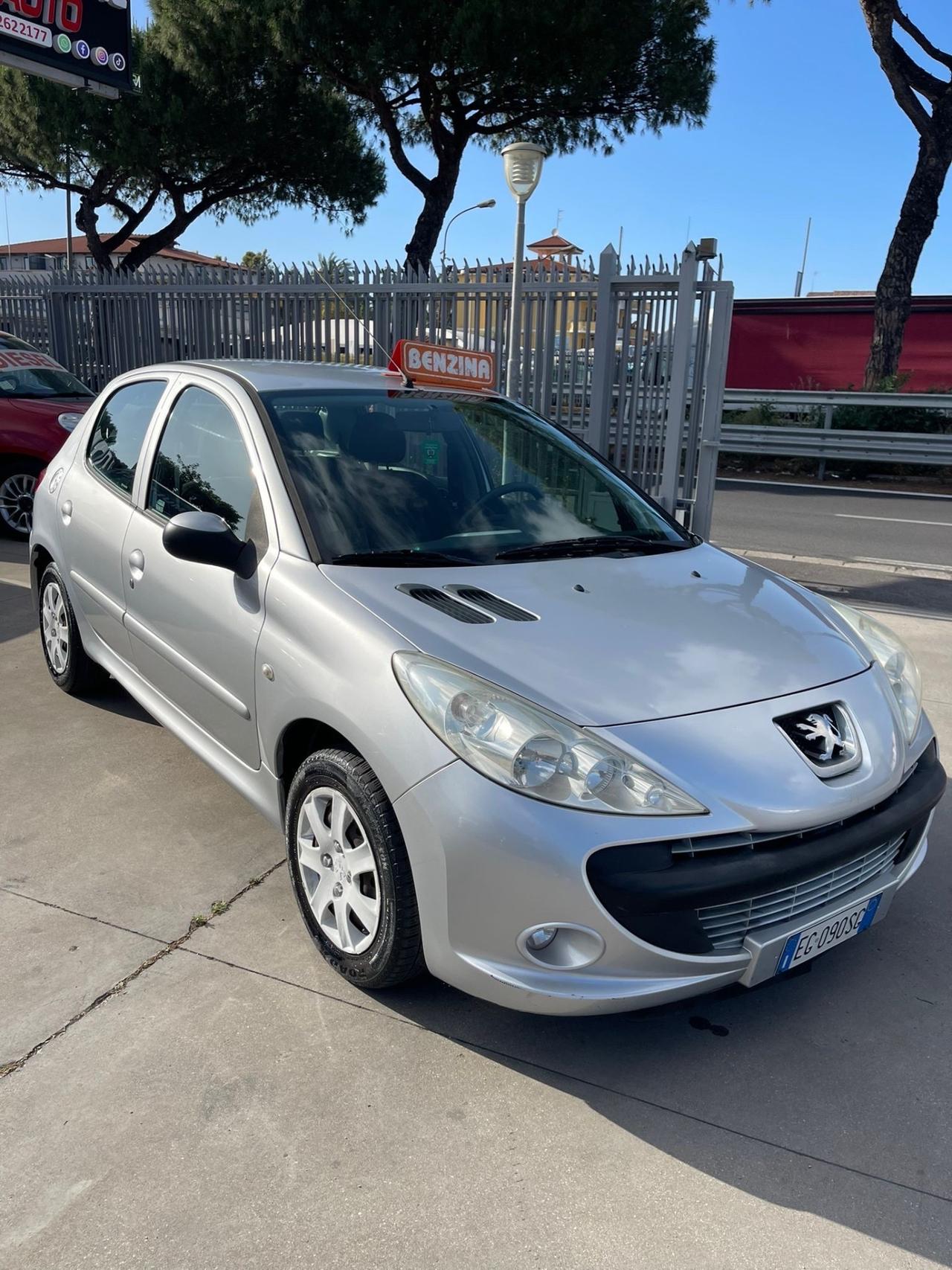 Peugeot 206 plus 1.1 2011 120 mila km