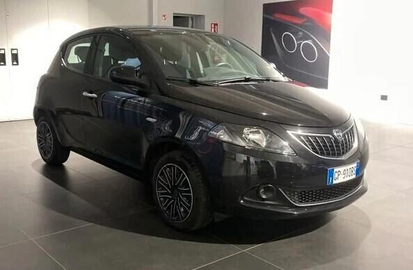Lancia Ypsilon 1.0 FireFly 5 porte S&S Hybrid Gold