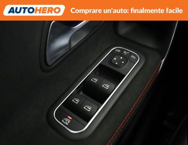 MERCEDES-BENZ A 180 d Automatic Premium