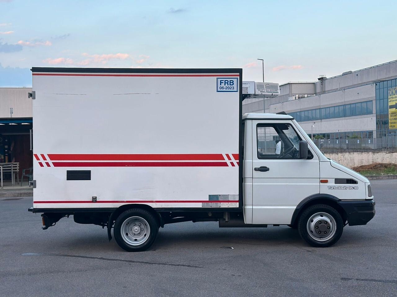IVECO CON FRIGO PER TRASPORTO CARNE! SUPER PREZZO!
