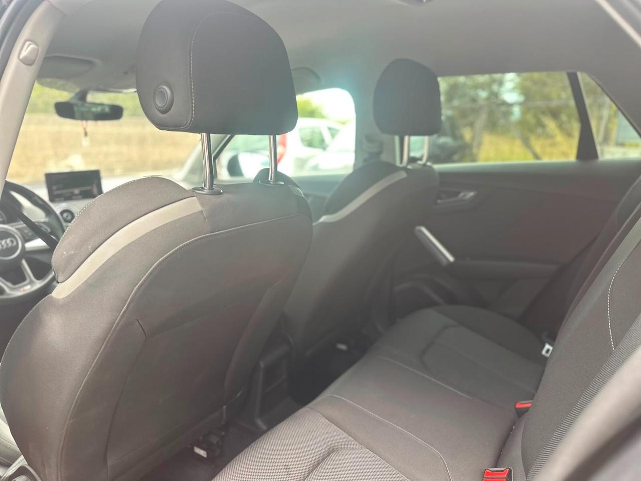 Audi Q2 1.6 TDI S tronic Business