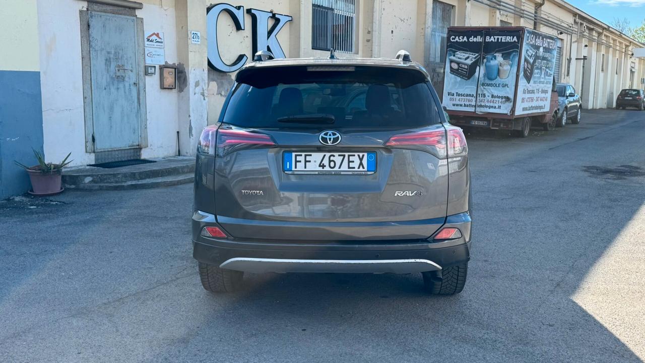 Toyota RAV 4 RAV4 2.0 D-4D 2WD Lounge