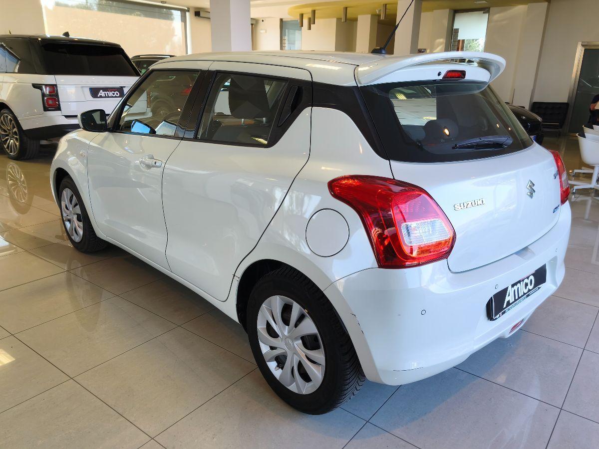 SUZUKI Swift 1.2 Hybrid Top