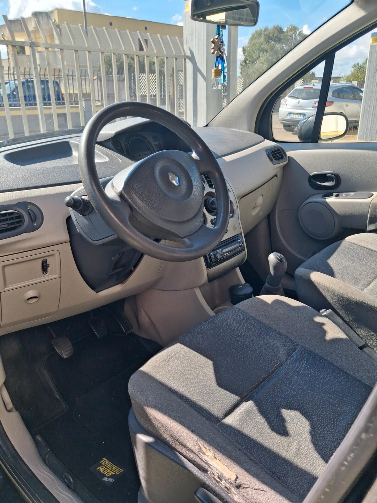 RENAULT Modus 1.500 dCi 85cv Confort Dynamique