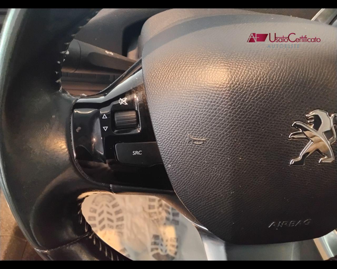 PEUGEOT 308 1.6 e-HDi 115 CV Stop&Start Allure