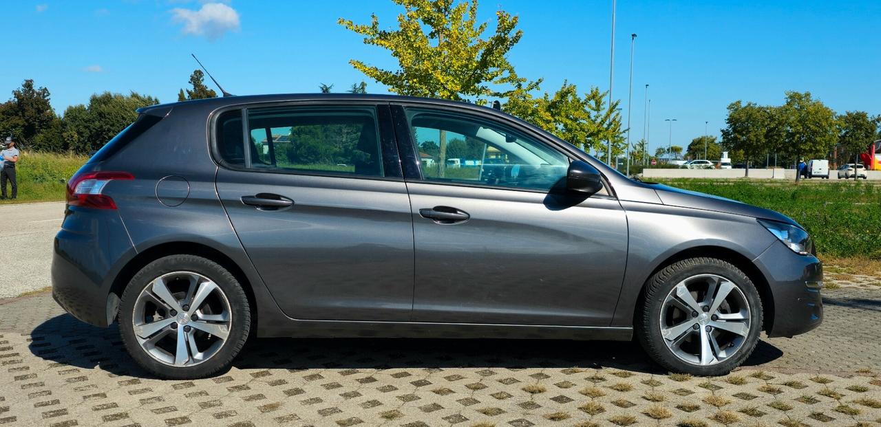 Peugeot 308 full opt. Garantita 12 mesi euro 6