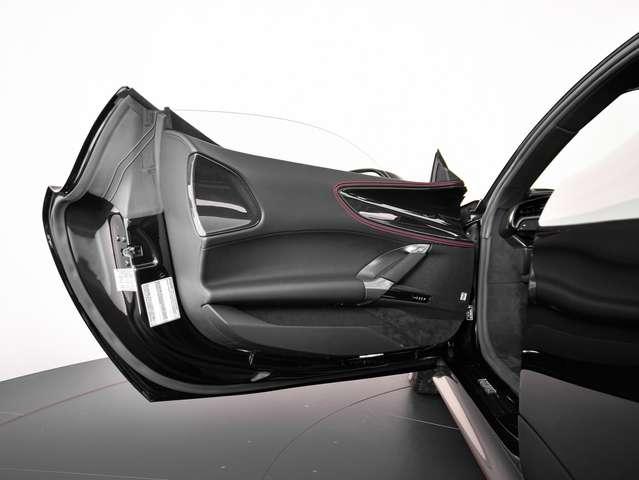 Ferrari SF90 Stradale