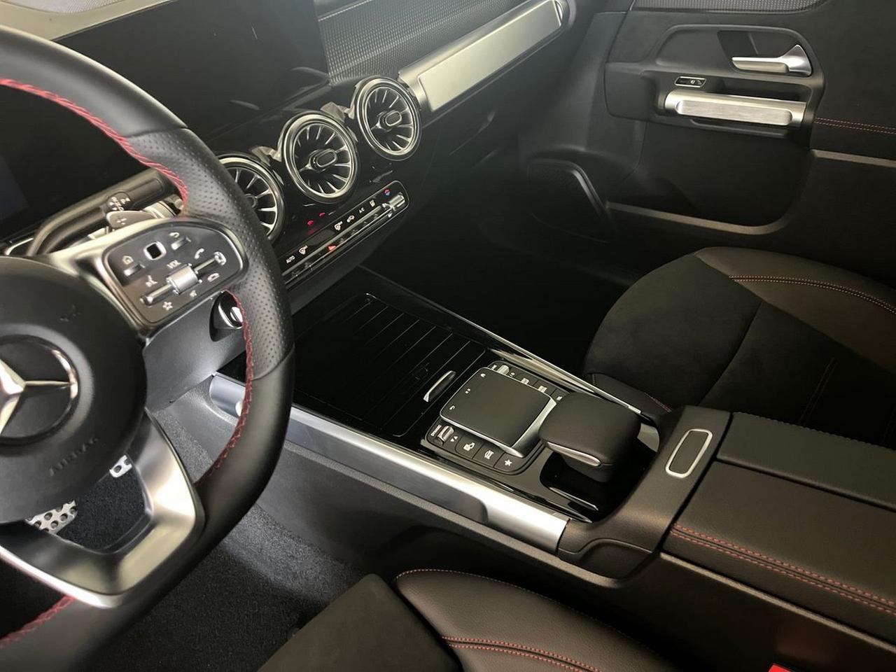 Mercedes-Benz EQB 250+