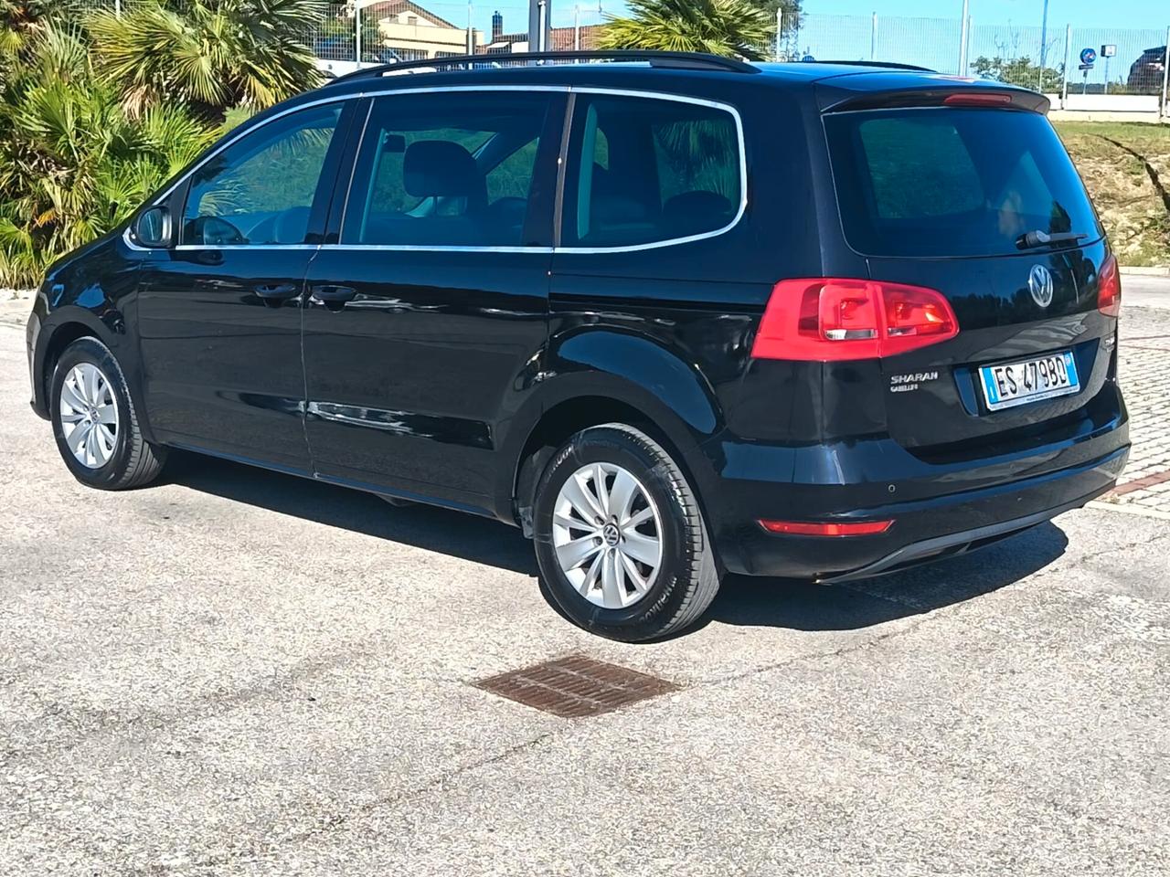 VOLKSWAGEN SHARAN 7 POSTI 2013 2.0 TDI 140CV HIGHLINE BUSINESS 7 POSTI – UNICO PROPRIETARIO – DISTRIBUZIONE FATTA