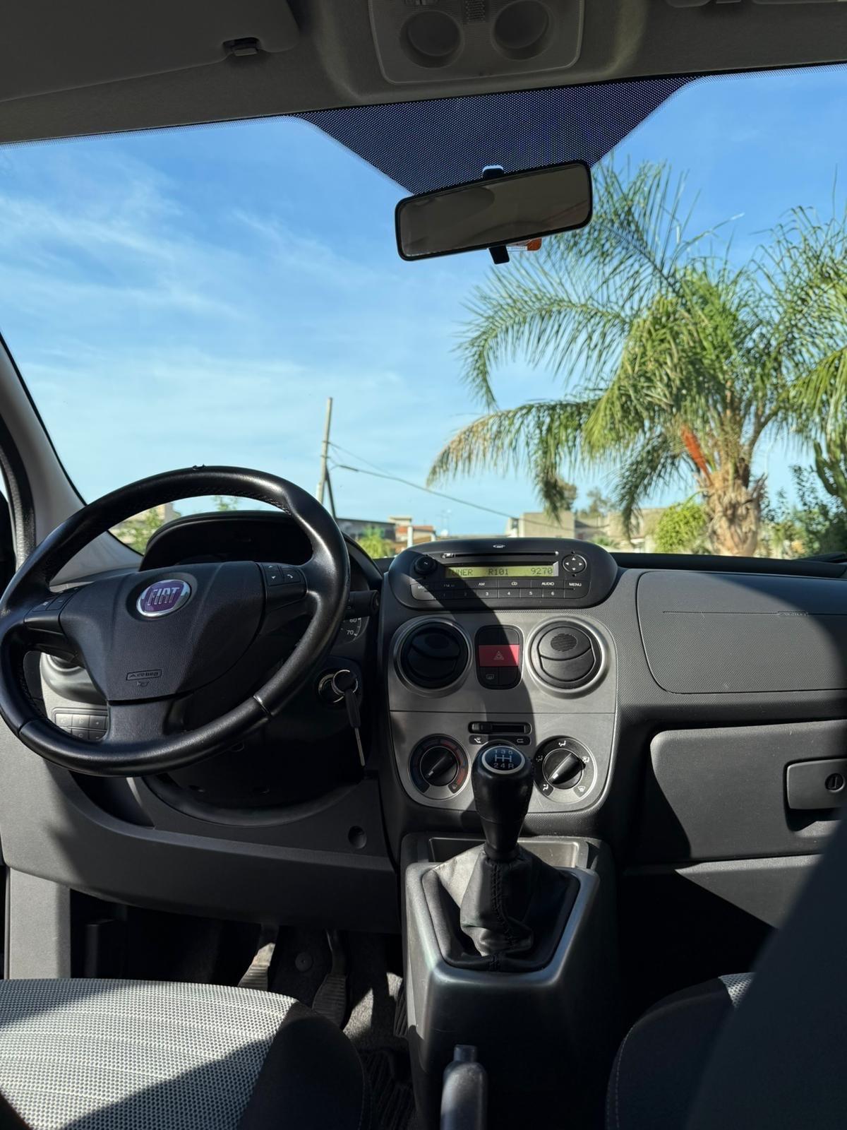 Fiat Qubo 1.3 MJT 75 CV Trekking