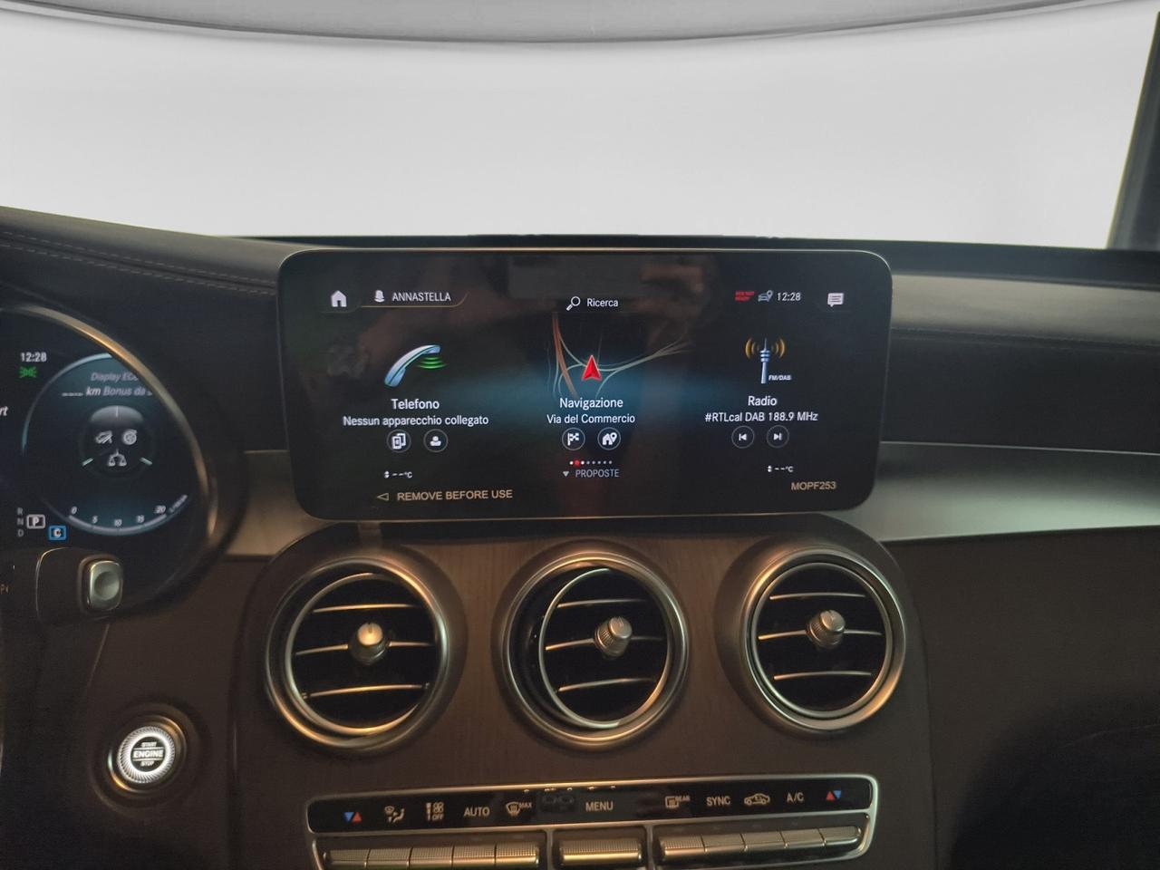 Mercedes-Benz GLC Coupe - C253 2019 - GLC Coupe 220 d Premium 4matic auto