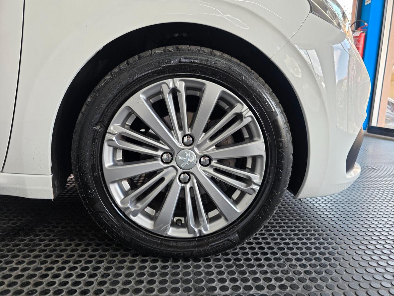 Peugeot 208 1.5bluhdi 2019 UNICOPROPRIETARIO
