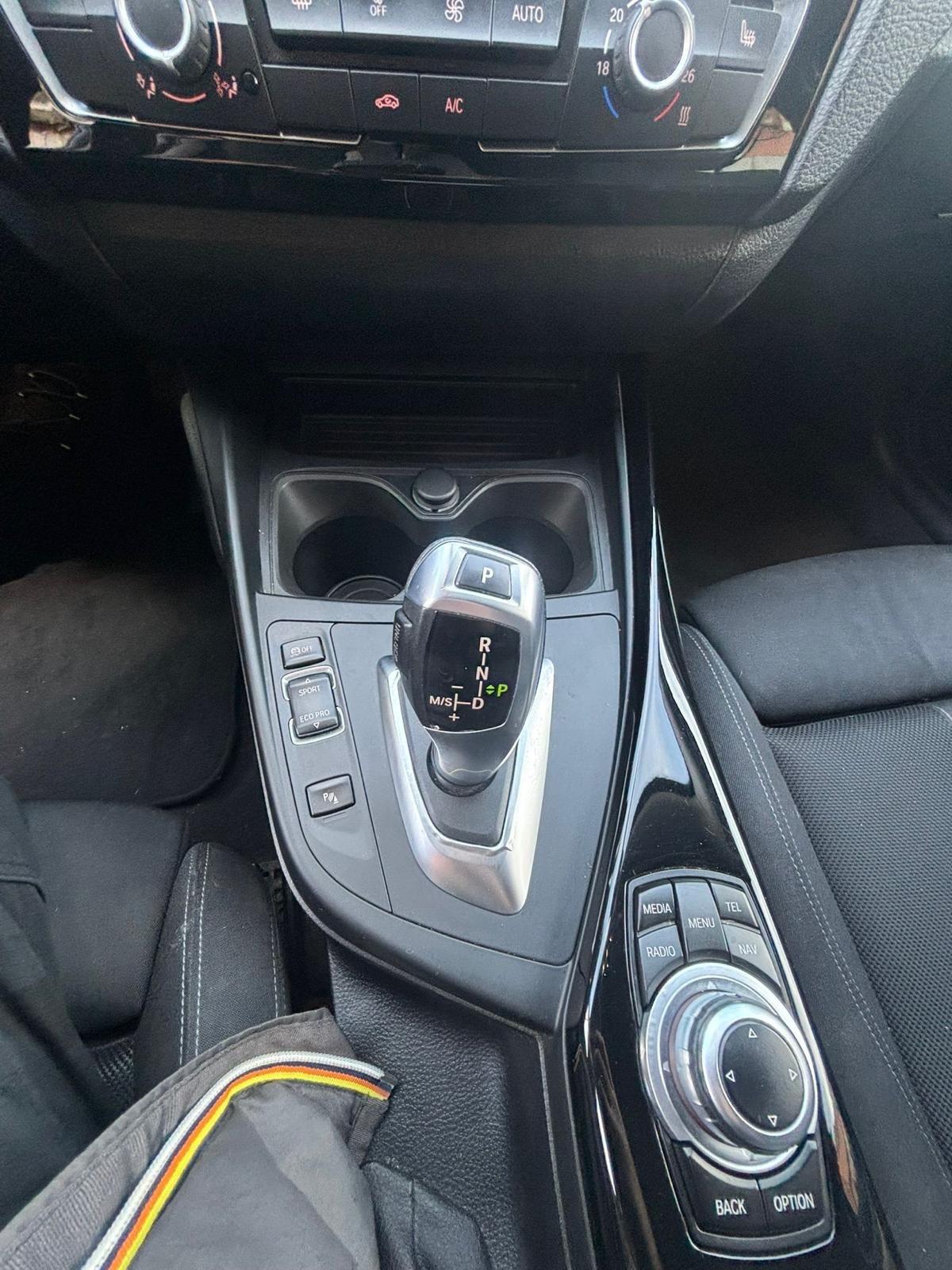 Bmw 116 116d 5p. Efficient Dynamics Sport