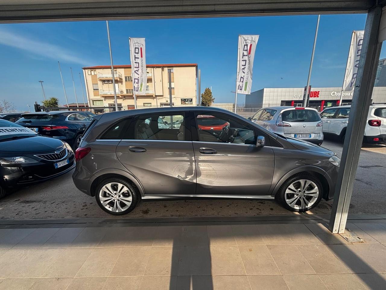 Mercedes-benz B 200 NGD Sport