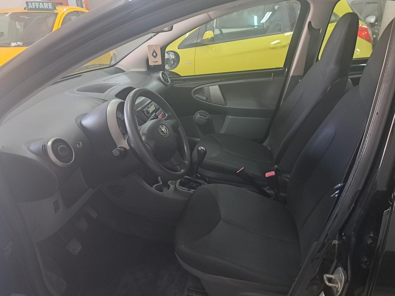 Toyota Aygo 1.0 12V VVT-i 5 porte unico prop 2007