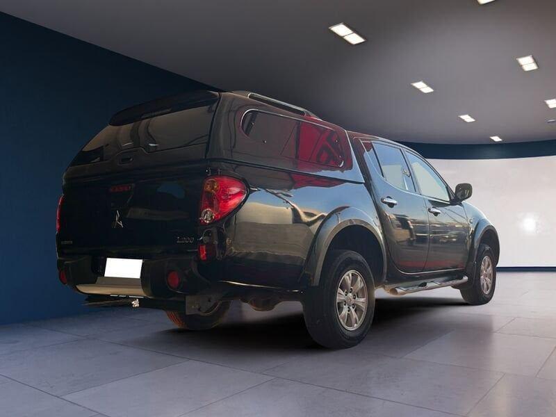 Mitsubishi L200 2.5 DI-D/136CV Club Cab Invite DPF