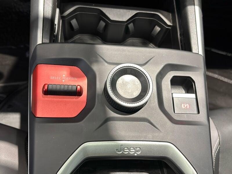 Jeep Compass E-Hybrid 1.2 Turbo MHEV 106kW First Edition DCT