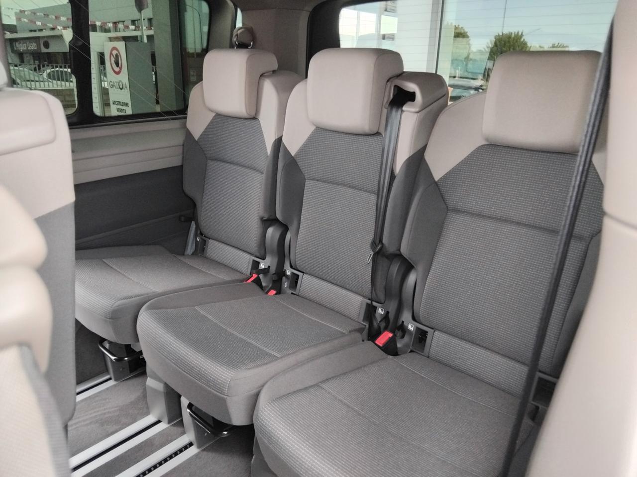 Volkswagen T7 Multivan SPACE PASSO LUNGO 8 POSTI 2.0TDI 110kW ant. DSG