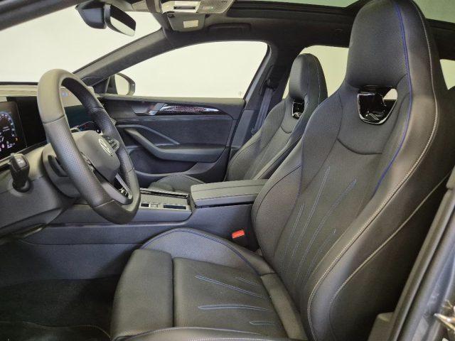VOLKSWAGEN Passat 2.0 TDI 150 CV SCR DSG R-Line - ACC/Lim - Cam 360