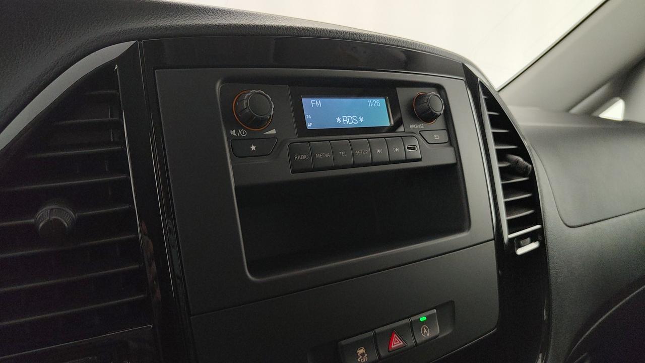 Mercedes-Benz Vito III - vito 114 cdi compact mixto