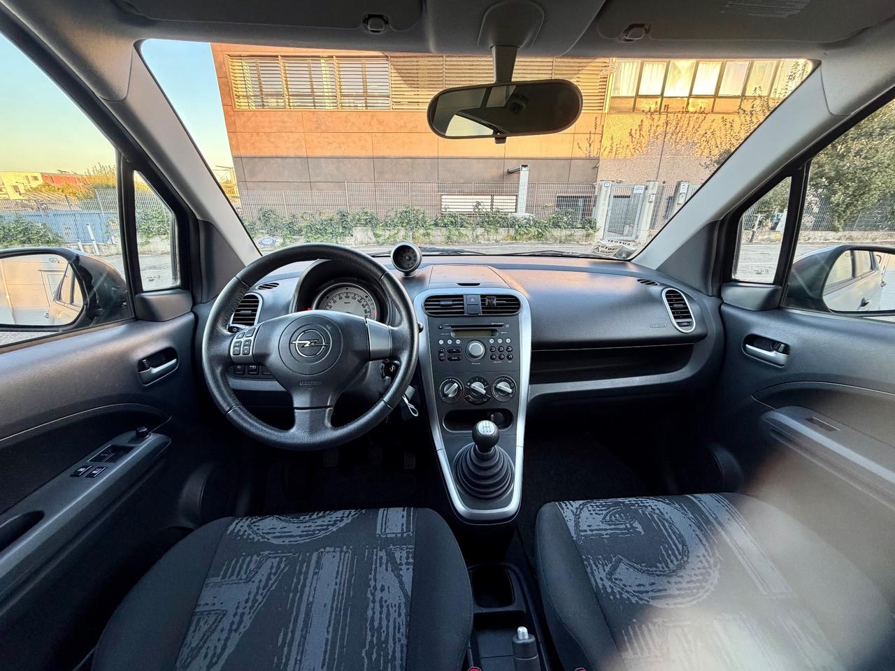 Opel Agila 1.2benz 94cv 2013 68.000km perfetta