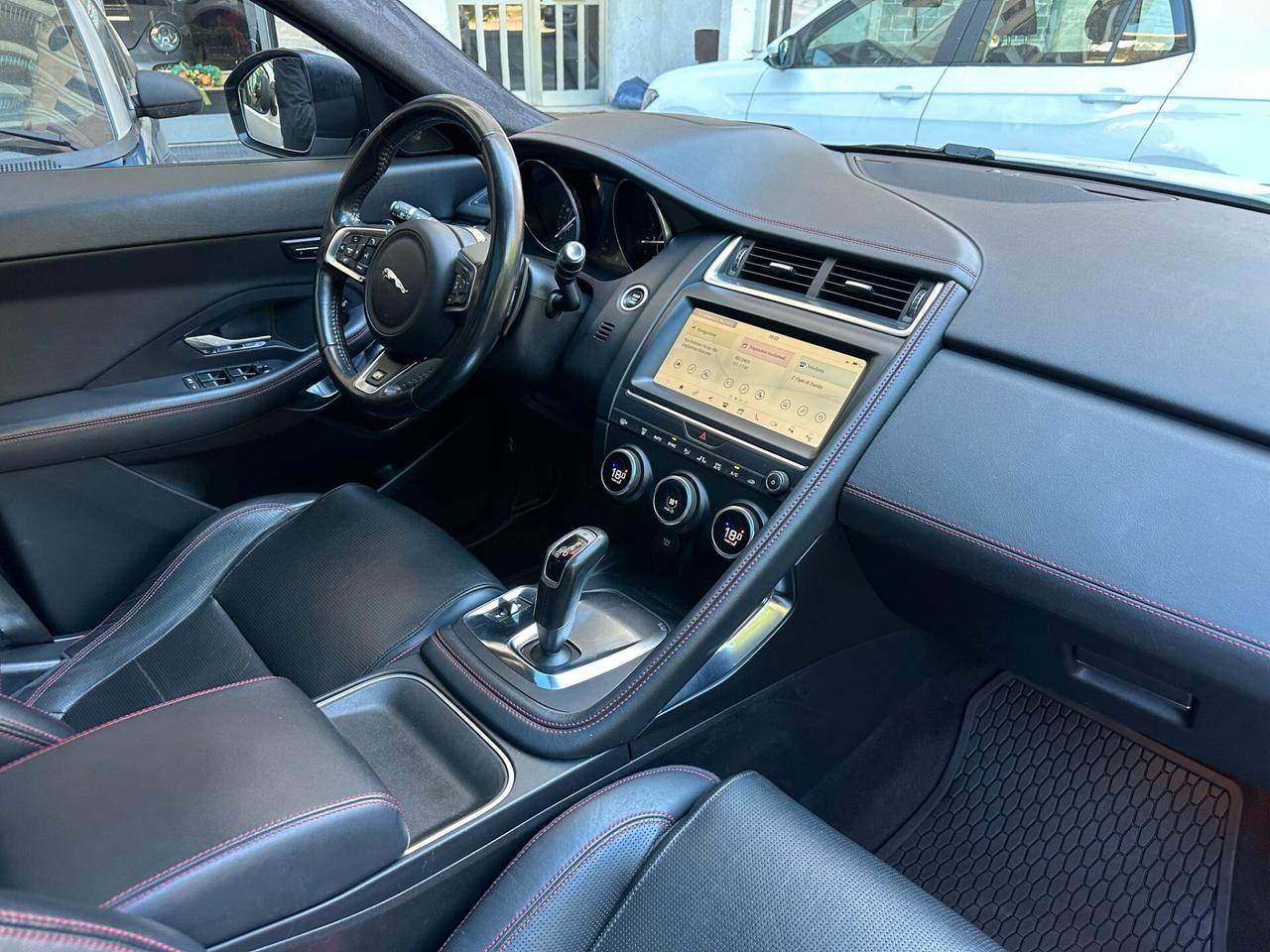 Jaguar E-Pace 2.0D 180 CV AWD aut. R-Dynamic HSE