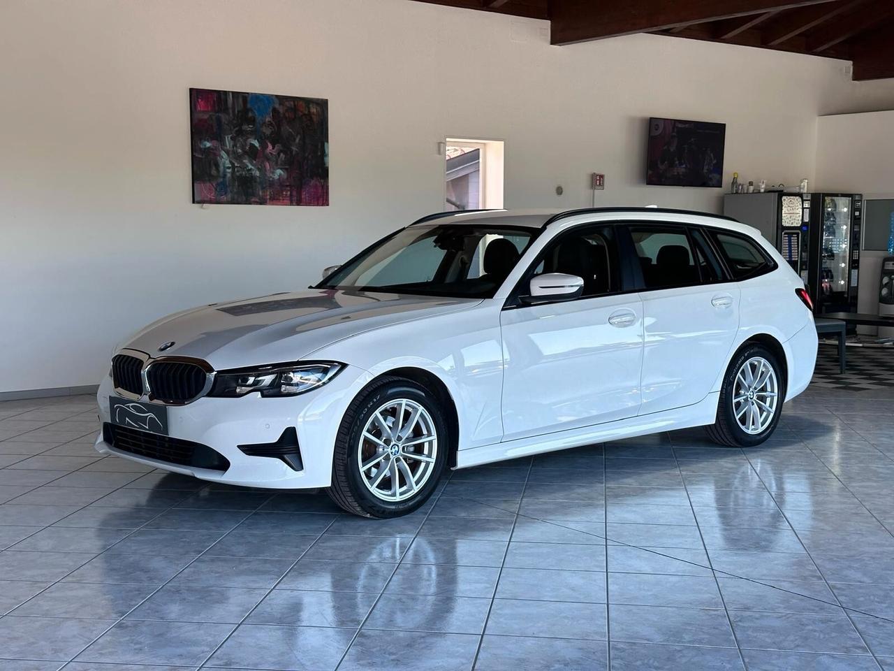 Bmw 318d 48V Touring Serie 3 G21 2022 Touring Business Advantage Auto *UniProprietario*2022