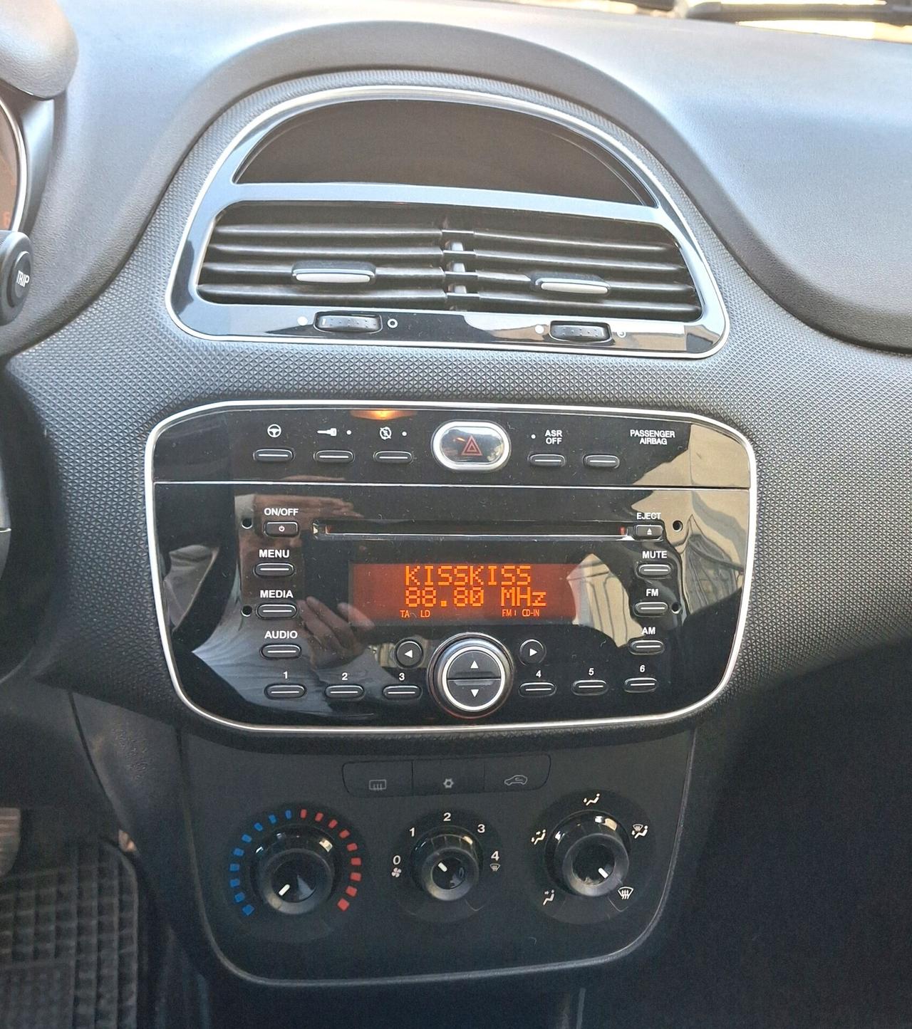 Fiat Punto 1.3 MJT II 95 cv EURO 6 TAGLIANDATA