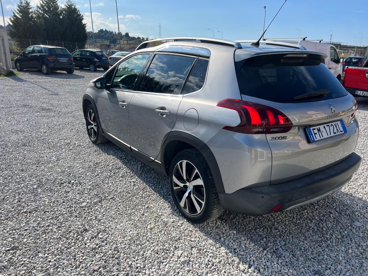 Peugeot 2008 BlueHDi 120 S&S Allure