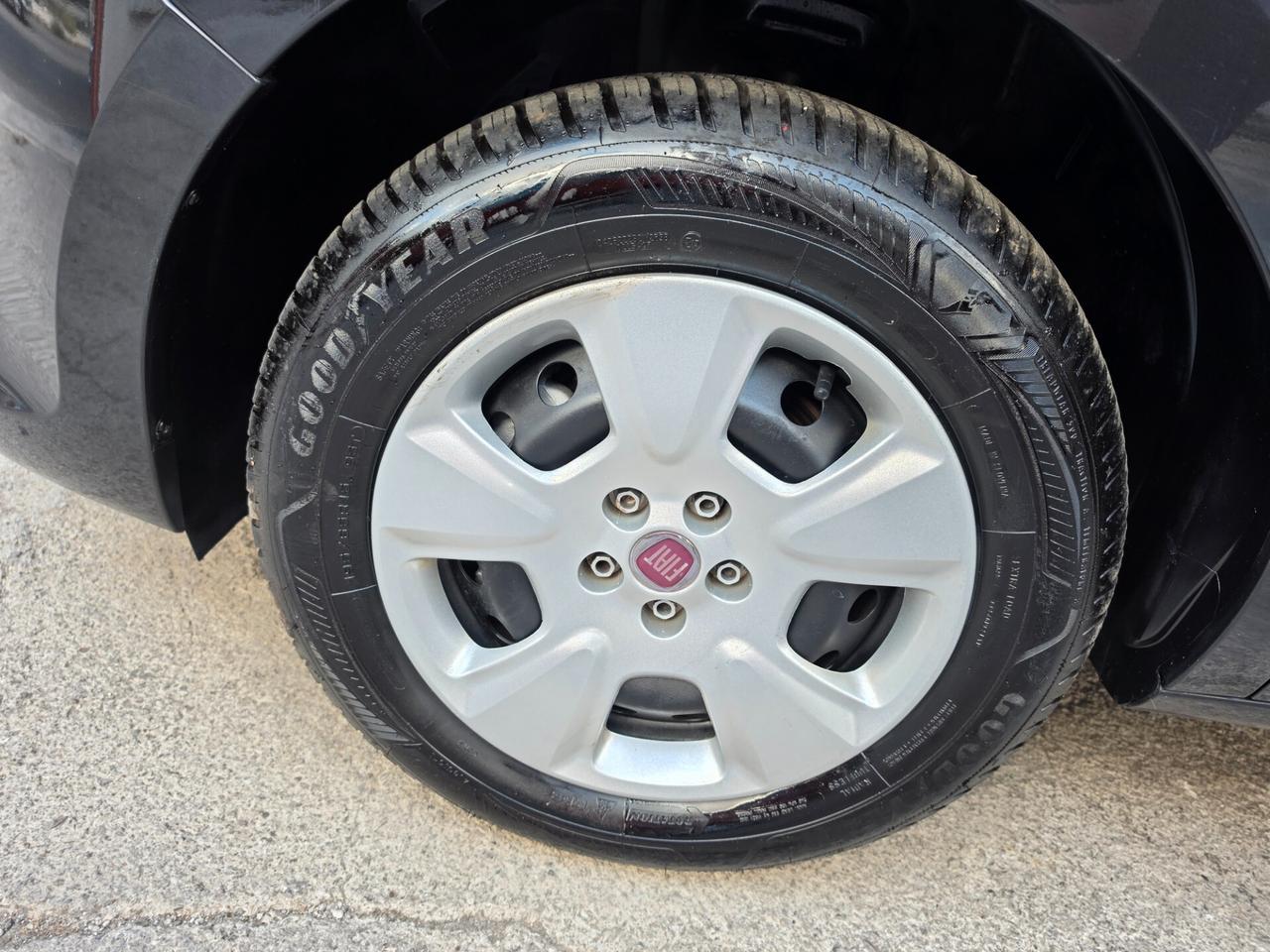 Fiat Dobló 1,6 diesel 11/2013 Cv105