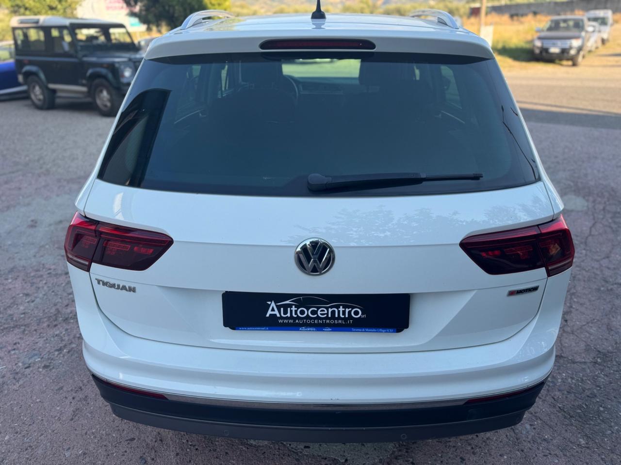 Volkswagen Tiguan 2.0 TDI SCR DSG 4MOTION Business BMT