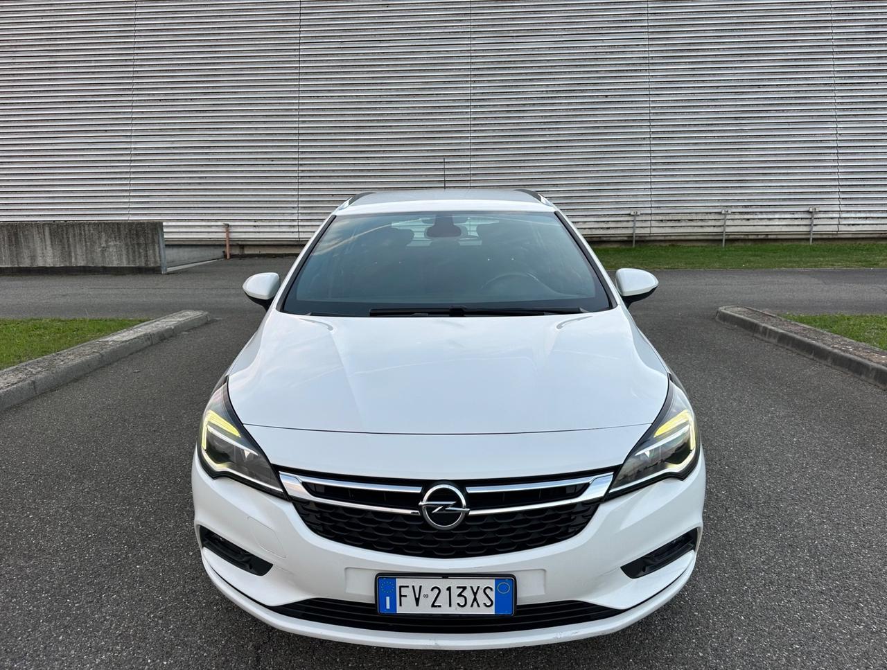 Opel Astra 1.4 Turbo 110CV EcoM Sports Tourer Innovation