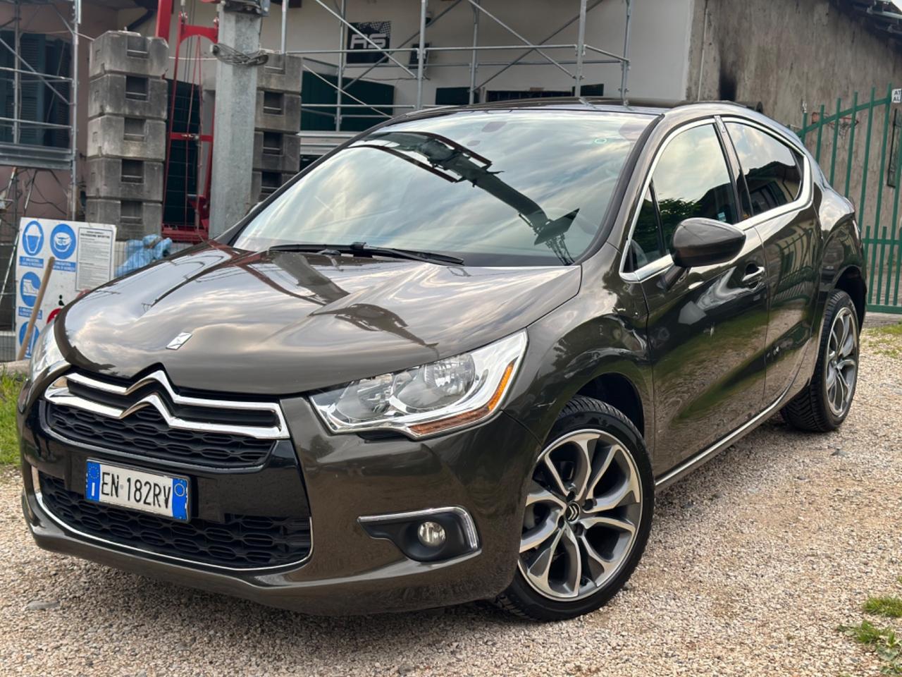 Ds DS4 1.6 e-HDi 115 SO CHIC KMCERT GARANZ UNICOPR