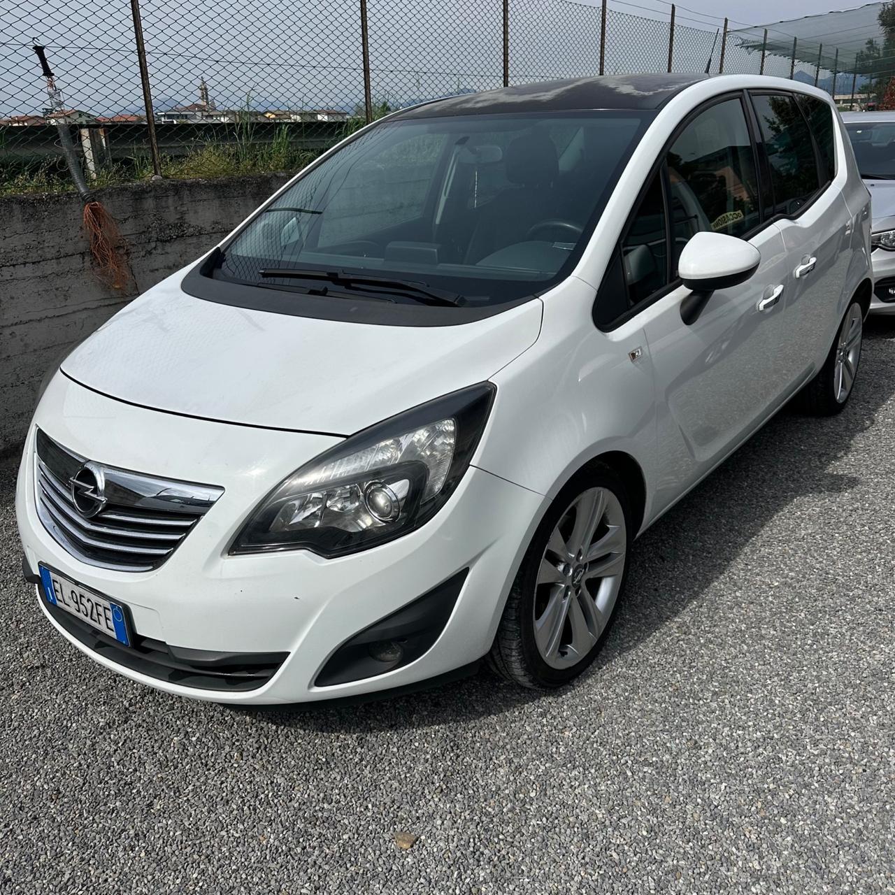 Opel Meriva 1.7 CDTI 110CV b-color Panoramic