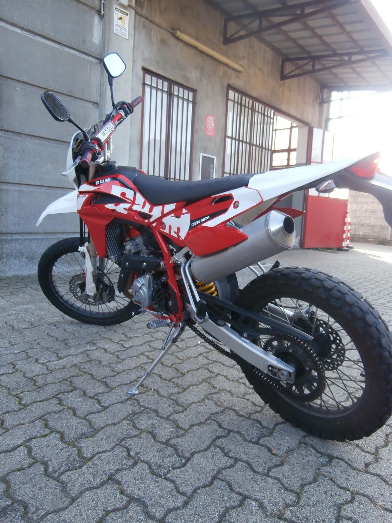 Swm RS 125 R del 2018 compreso trapasso-tagliando-garanzia