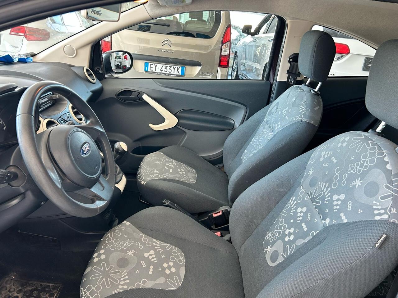 Ford Ka Ka 1.2B X NEOPATENTATI 2013