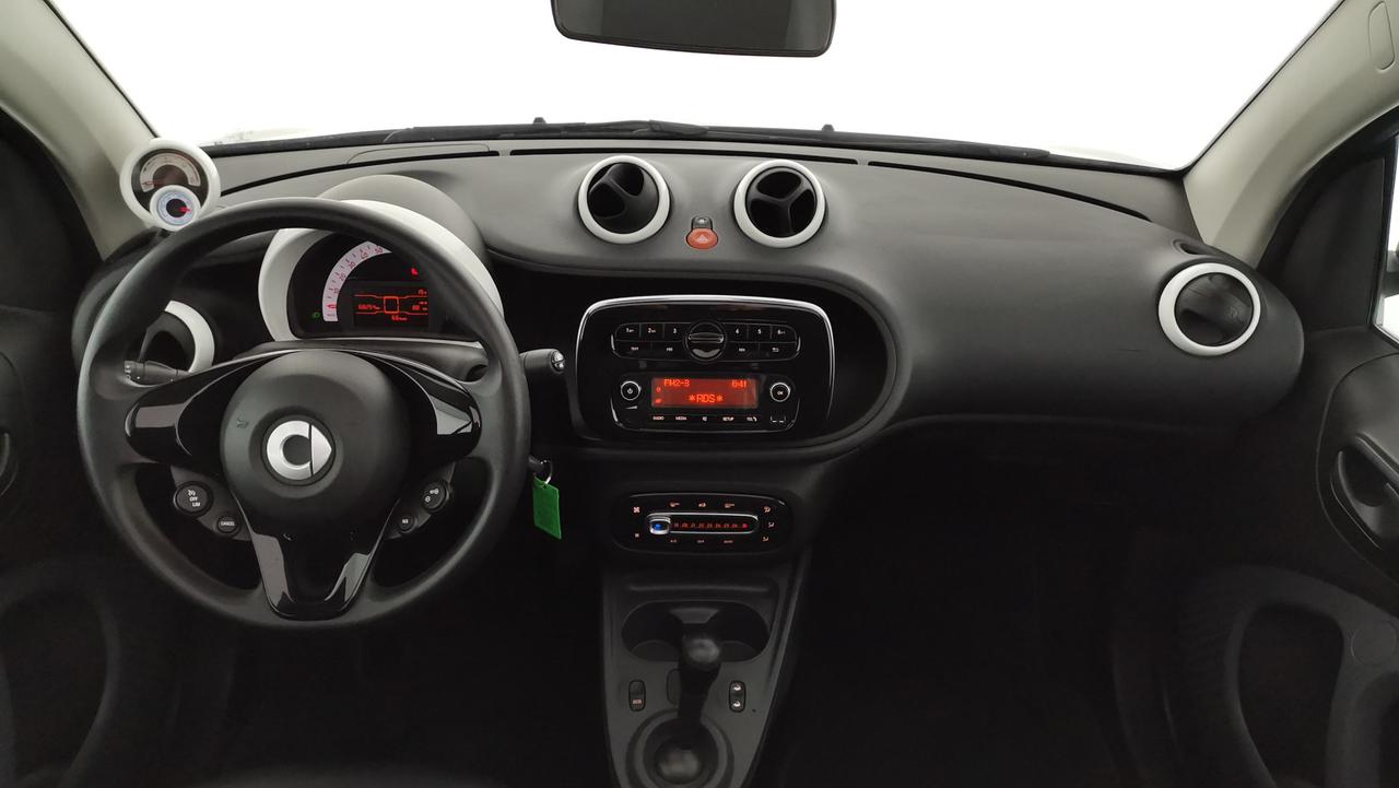 SMART Fortwo III 2015 Cabrio - fortwo cabrio eq youngster my19
